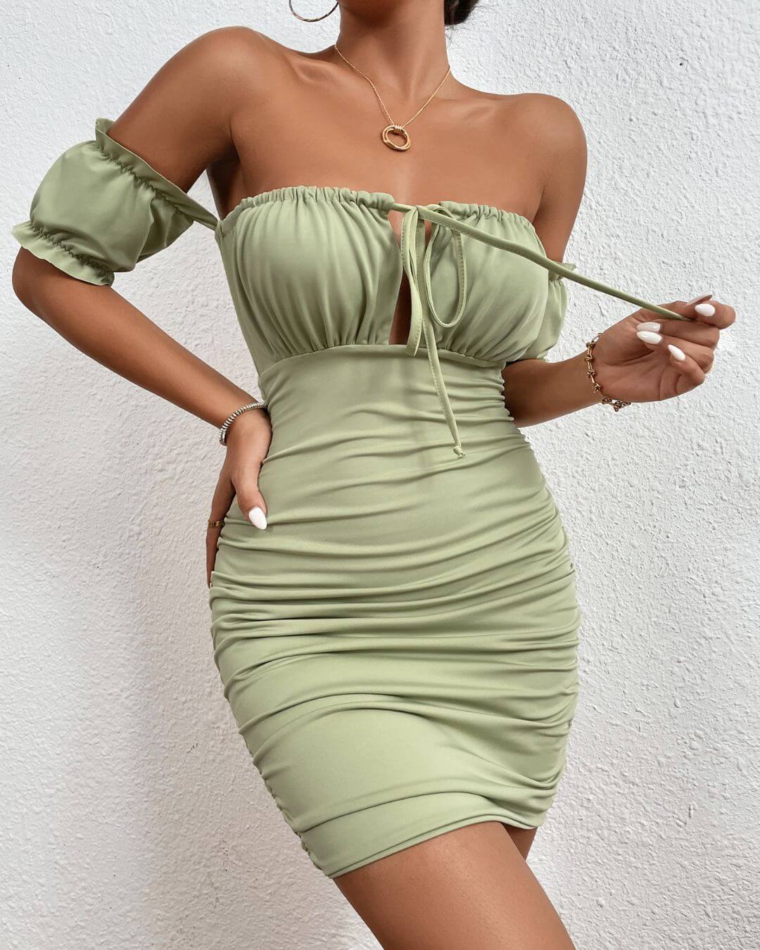 Push Up Lace-Up Pleated Dress