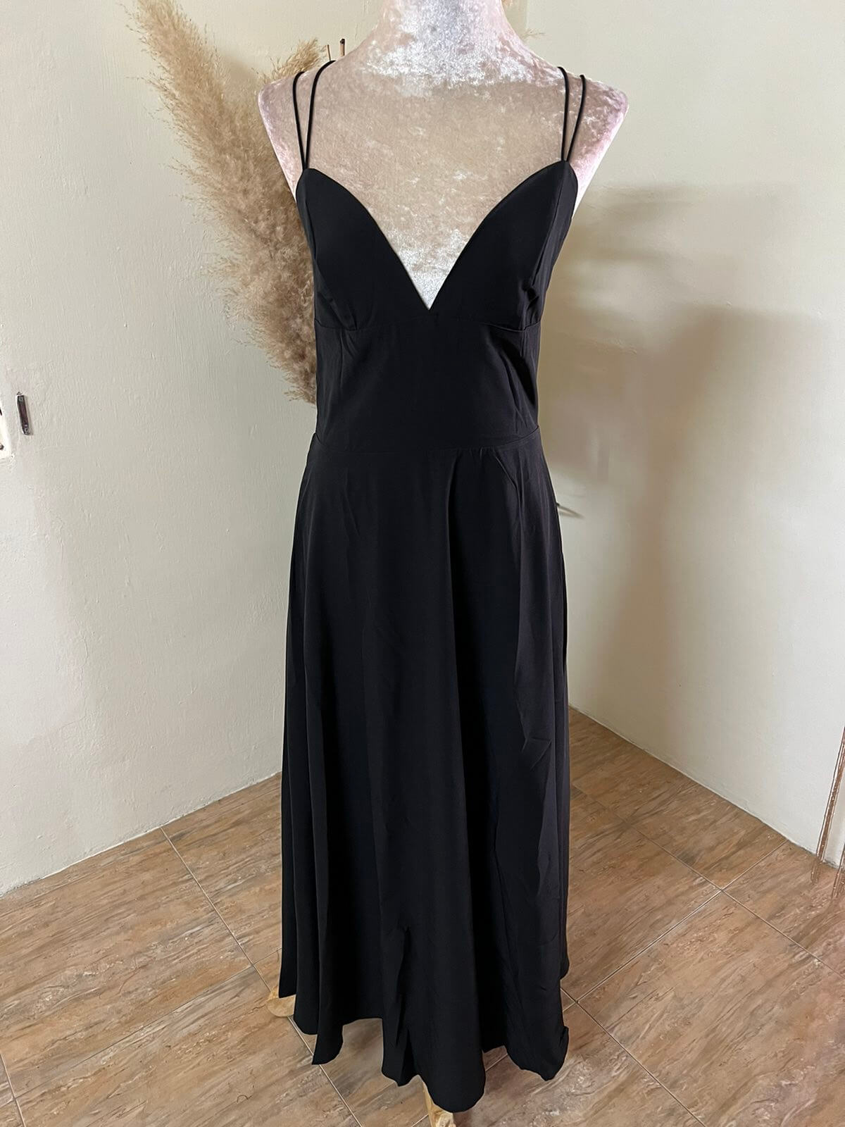 Long Elegant Dress – Doll Up Boutique