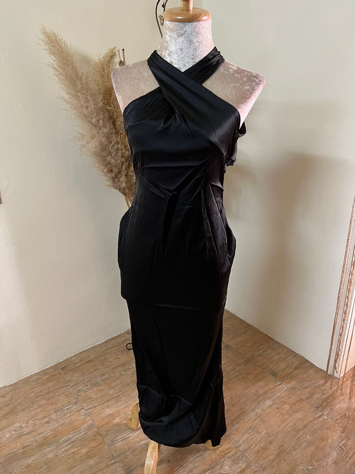Satin Elegant Maxi Dress – Doll Up Boutique